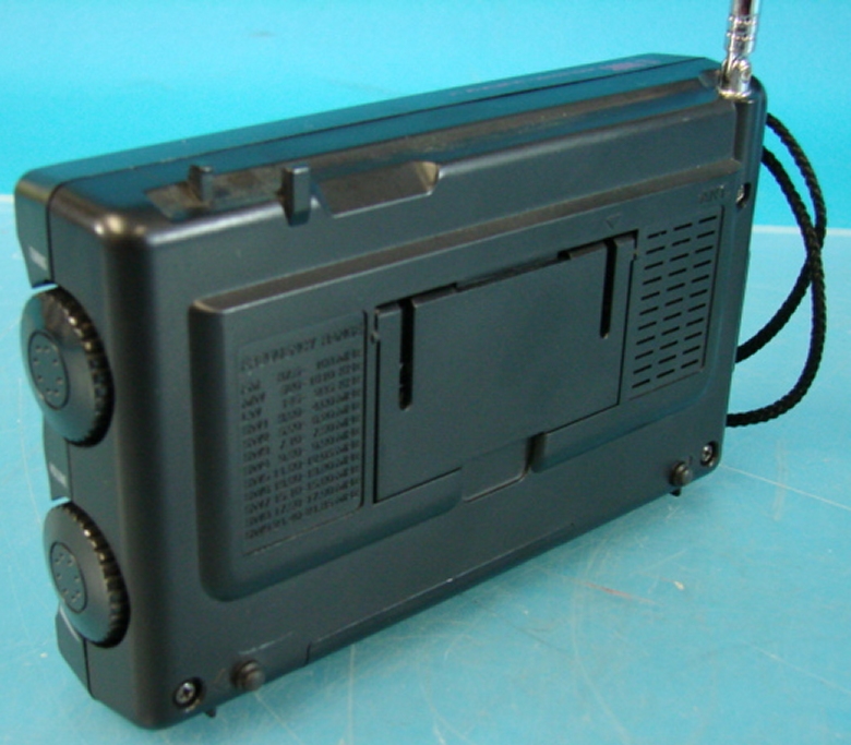 Grundig Yacht Boy 205